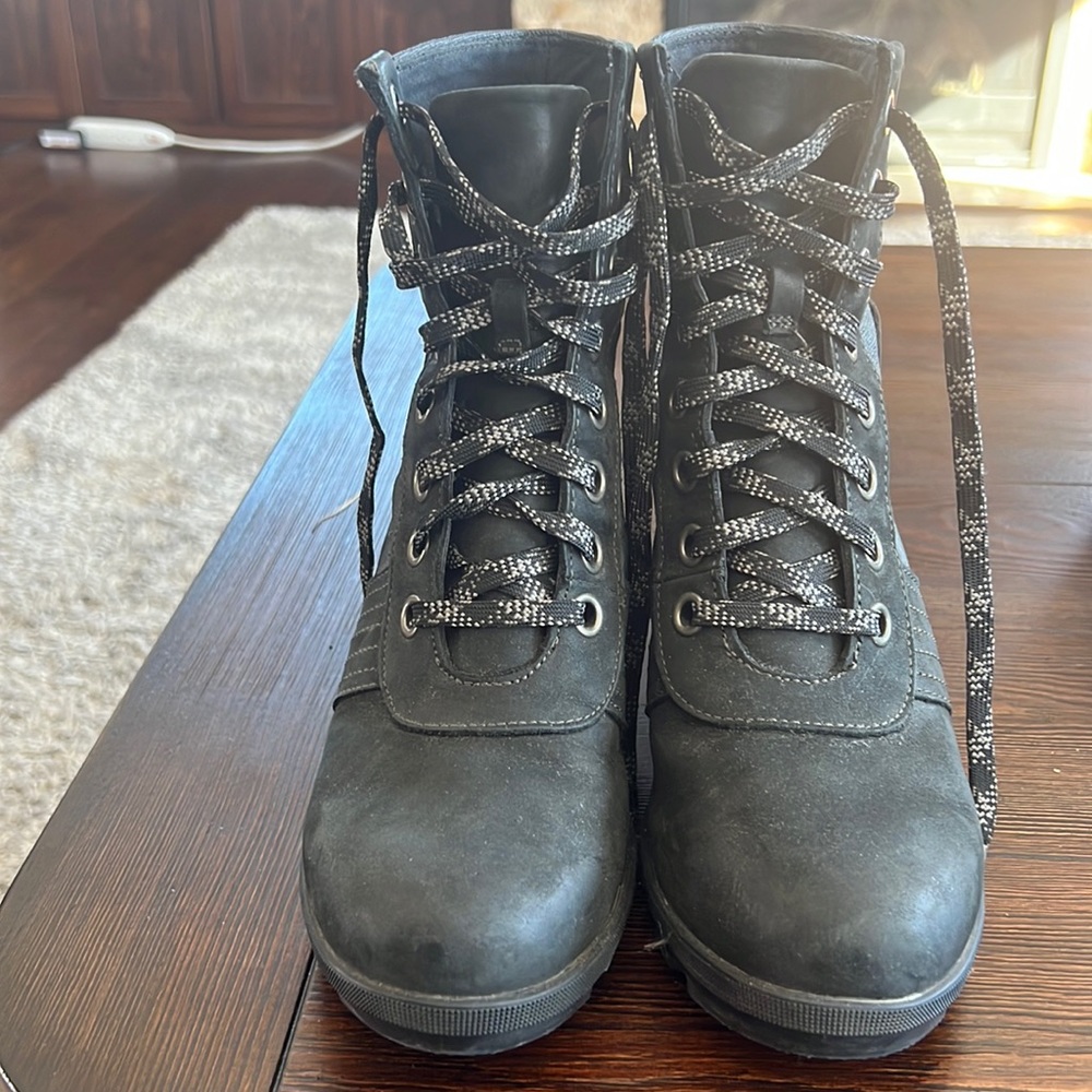 Sorel Women’s Wedge